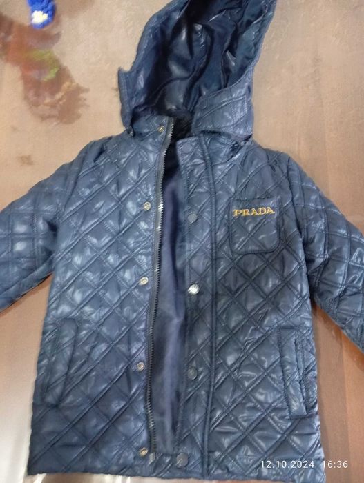 демисезонная курточка- 110см.