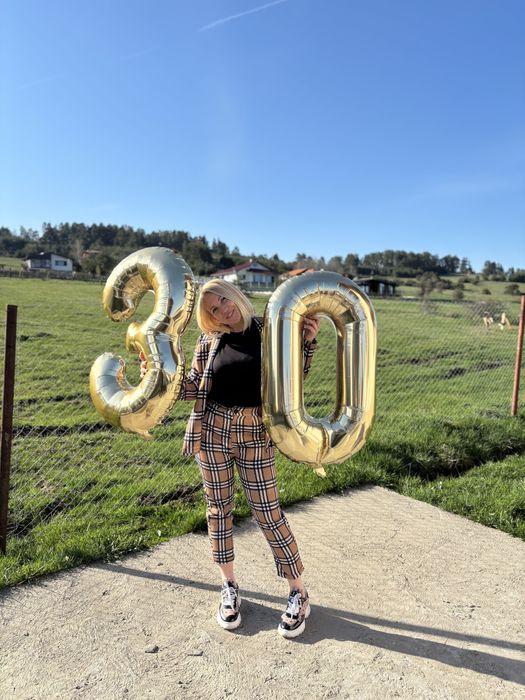 Костюм  размер “С” свободно сако