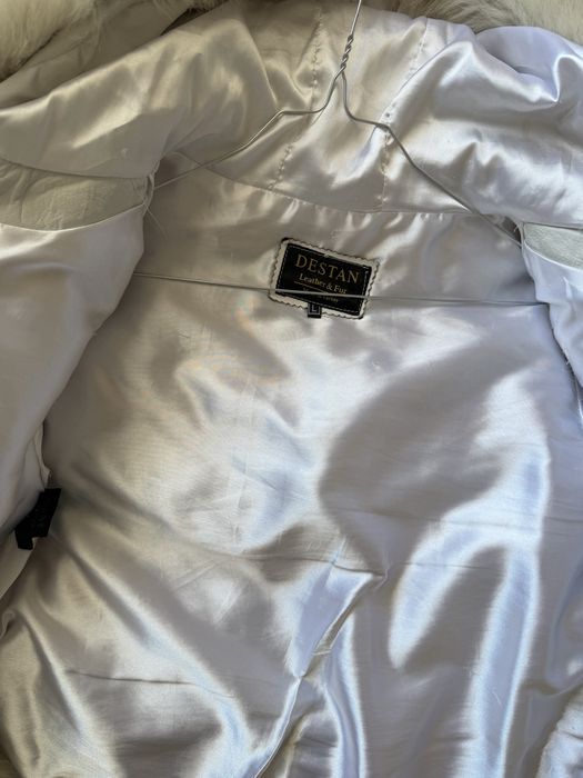 Бяло палто естествен косъм лисица