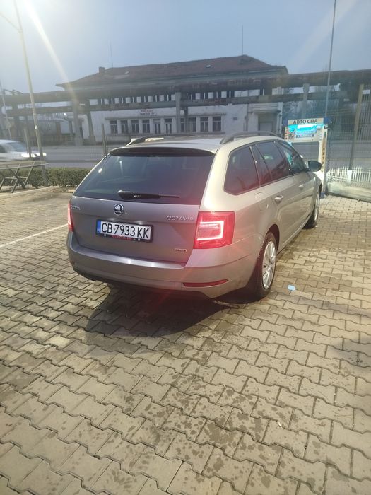 Skoda Octavia заводски метан