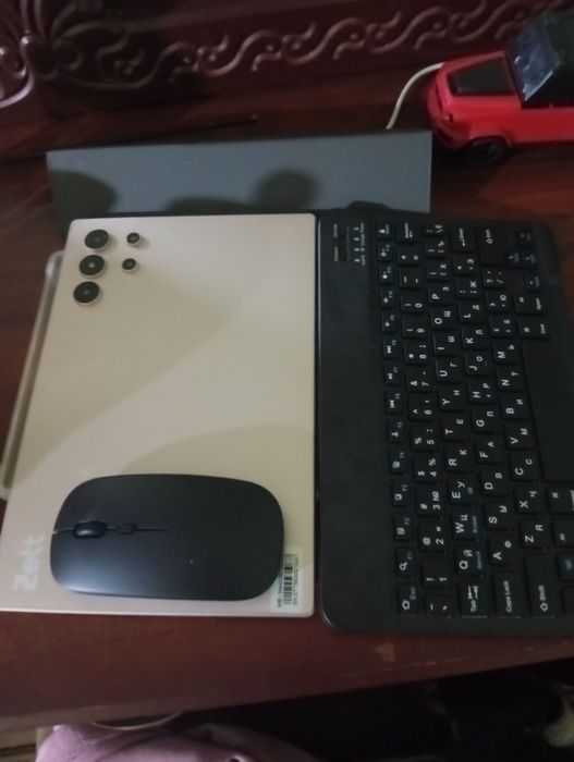 Planshet zett iwlawlar zor srochna sotiladi