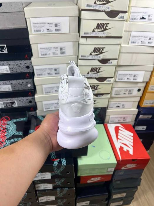 *OFERTA* Versace Chain Reaction White