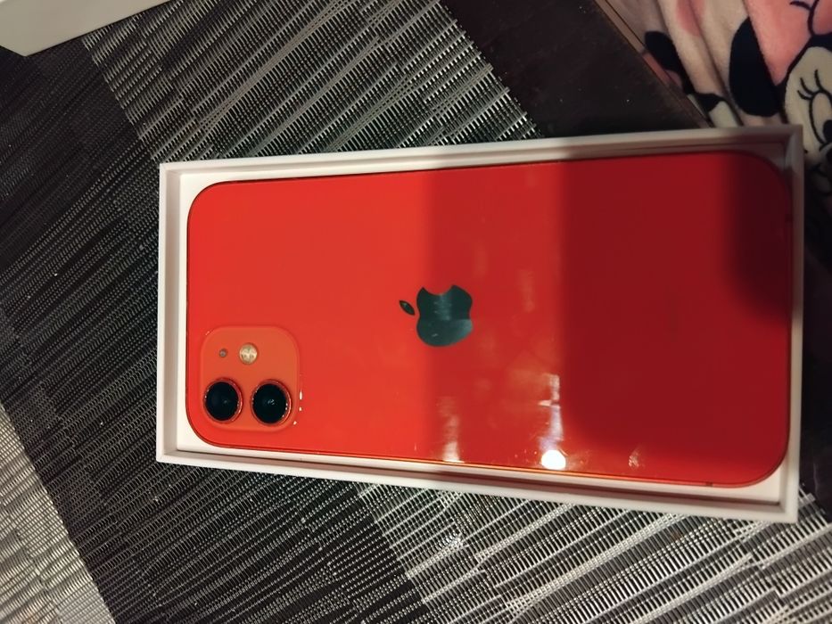 IPhone12 Red,запазен
