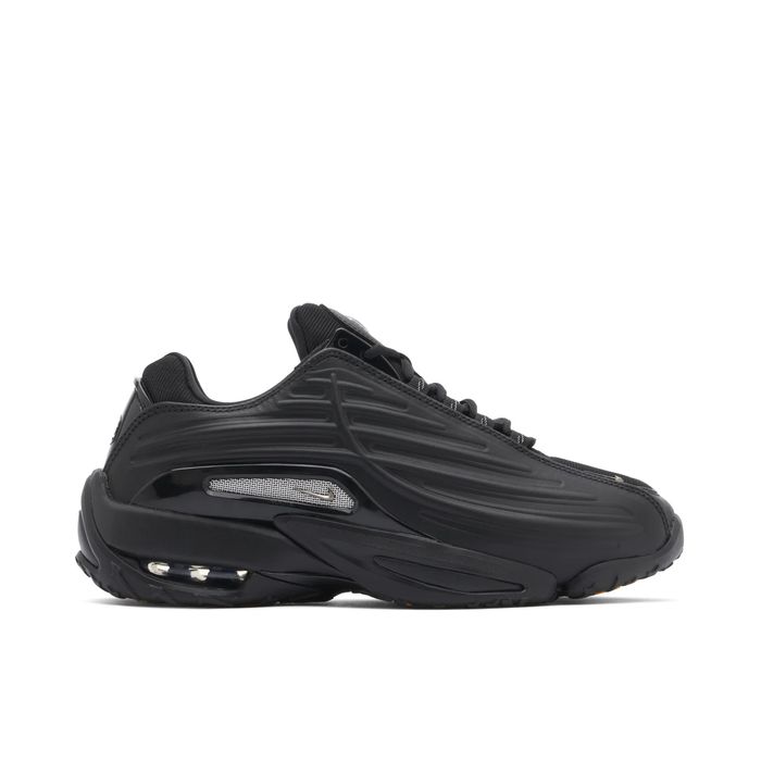 Кроссовки Nike Hot Step 2 в идеальном состоянии!