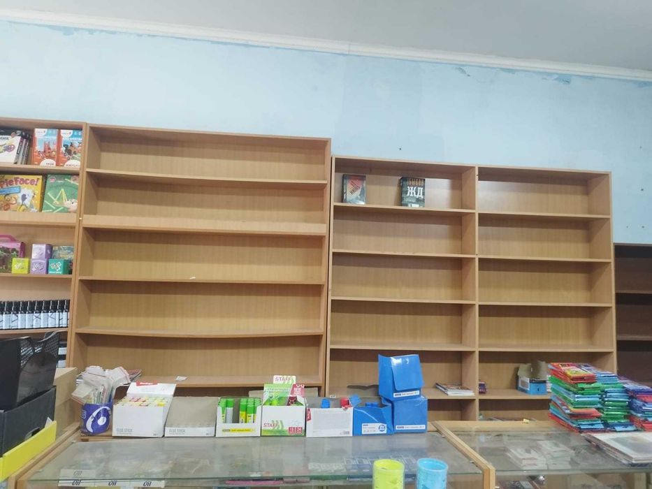 продам торговые витрины