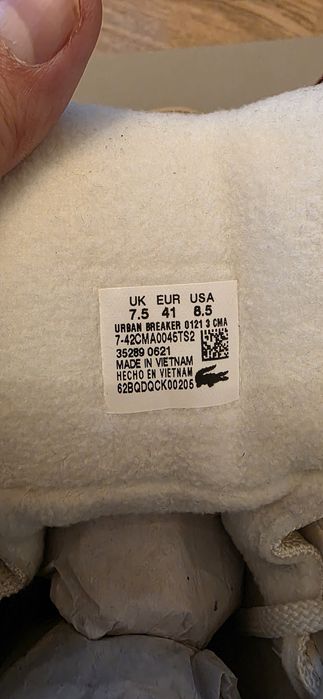 Vând ghete imblanite Lacoste