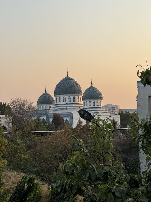 Chorsu Old city hostel