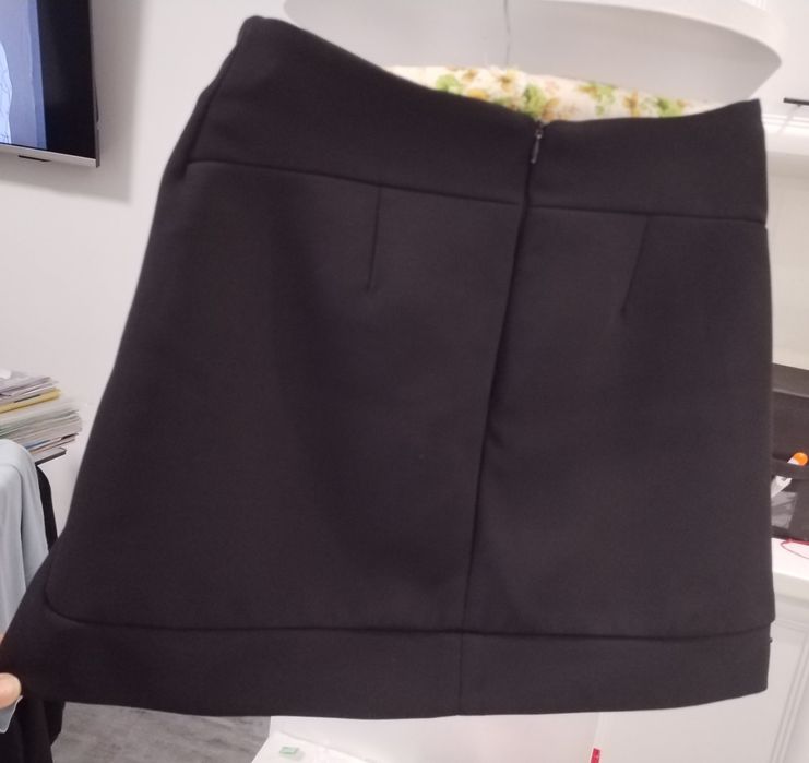 Нови поли Zara M размер