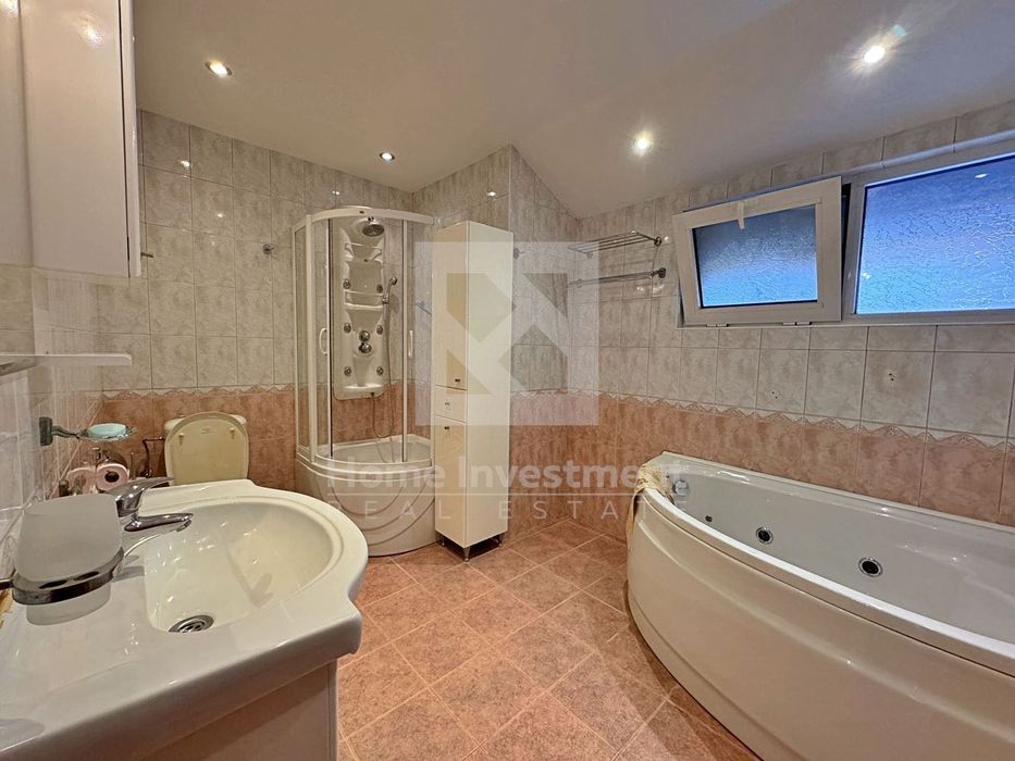 Дава се под наем Къща в Варна, м-т Евксиноград - 362 кв.м за 2000 € - Снимка #14