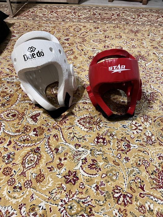 Продам шлем для каратэ