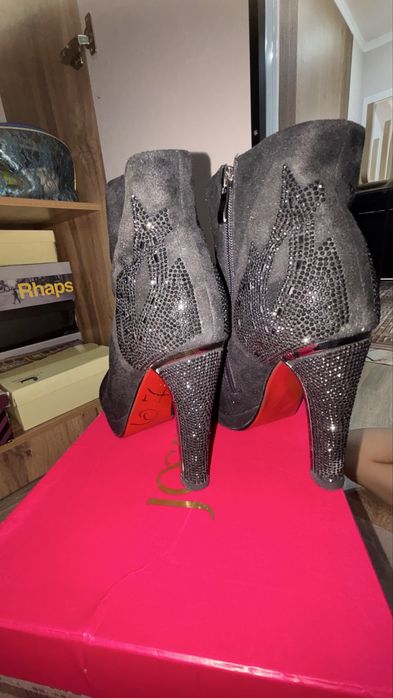 Срочна продаю обуви.