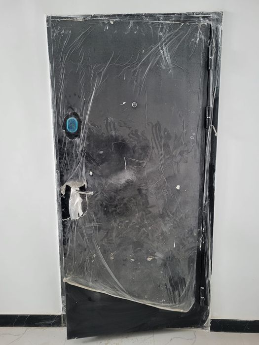 Продам дверь наружный