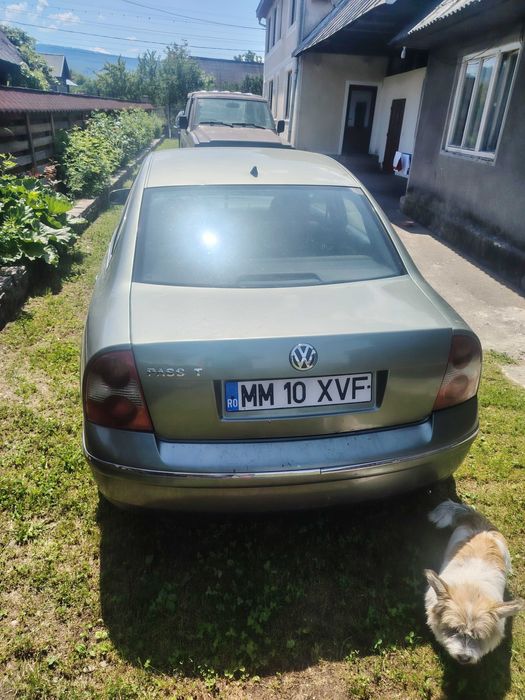 Vând vw pasat an 2001