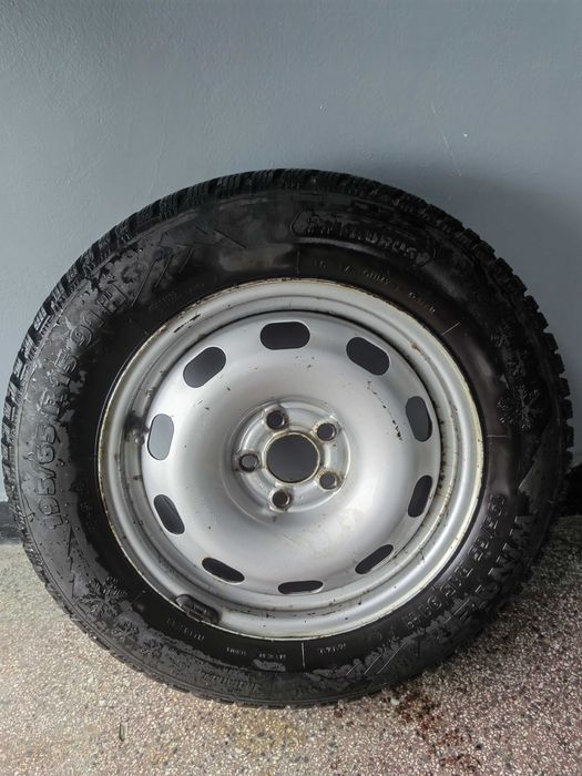 Зимни гуми с джанти R15