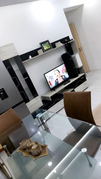 Дава се под наем Тристаен апартамент в Асеновград - 85 кв.м за 433.5 € - Снимка #3