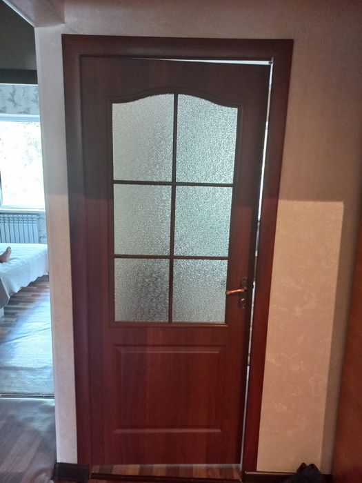 Продаю межкомнатные двери