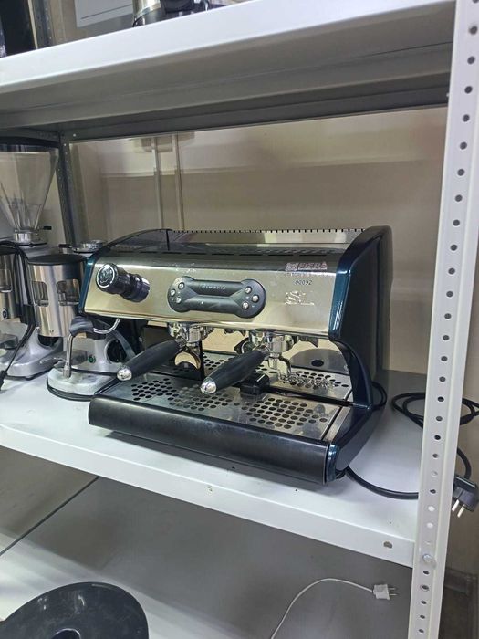 Продажа Кофемашины + Кофемолка