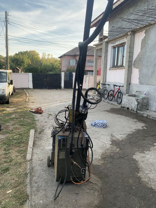 Телоподаващ заваръчен апарат ESAB