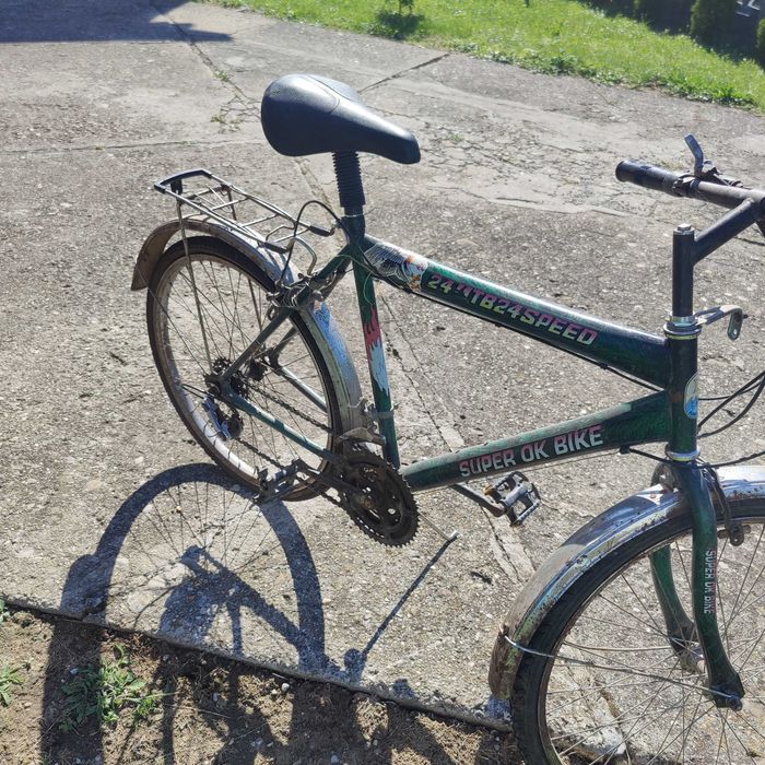 Vând bicicletă mountain bike