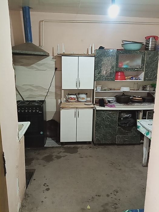 Уй сотилади 6 сотх риссовий