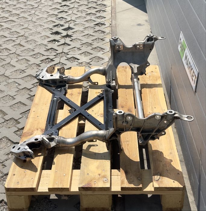 Преден мост AUDI Q5 / SQ5 8R 8R0399315J 8K1399345E