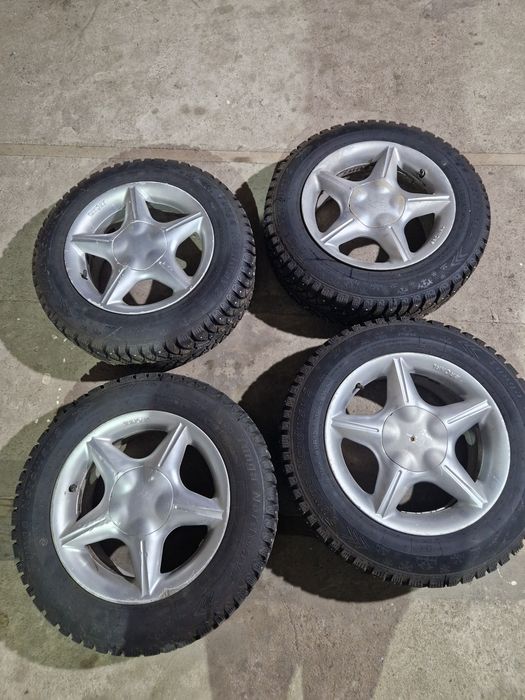 Продам диски R15 на БМВ