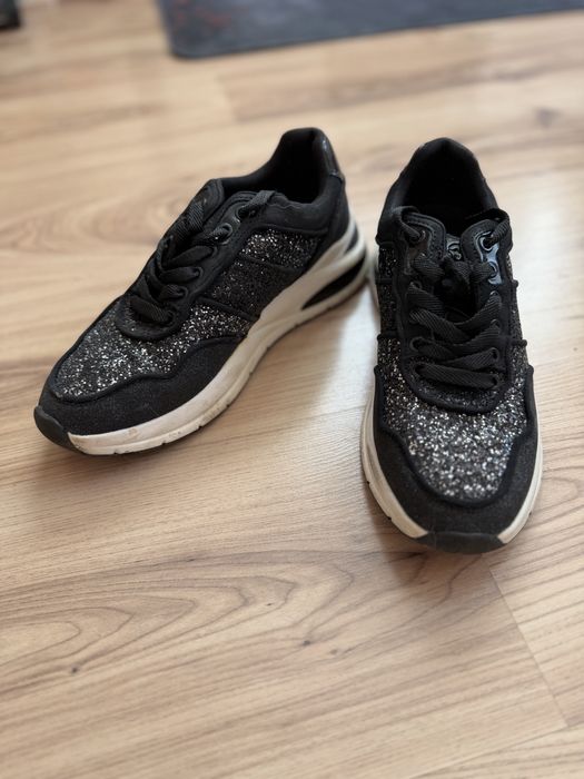 Маратонки Tamaris Тамарис 39 номер