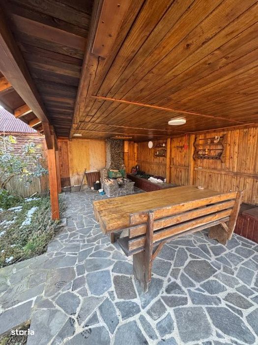 Casa 3 dormitoare, 90 mp, teren 10 ari, zona Firiza