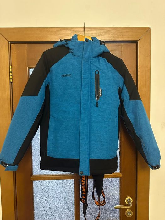 Куртка горнолыжная