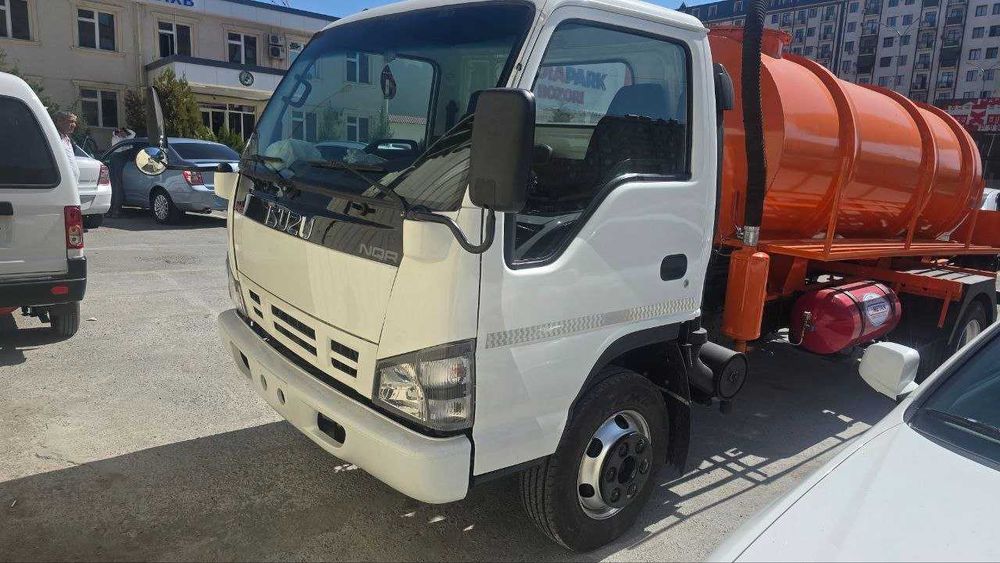 Гавнавоз Isuzi 7 т, Ассенизатор | говновоз| Арзон нархларда келиштириб