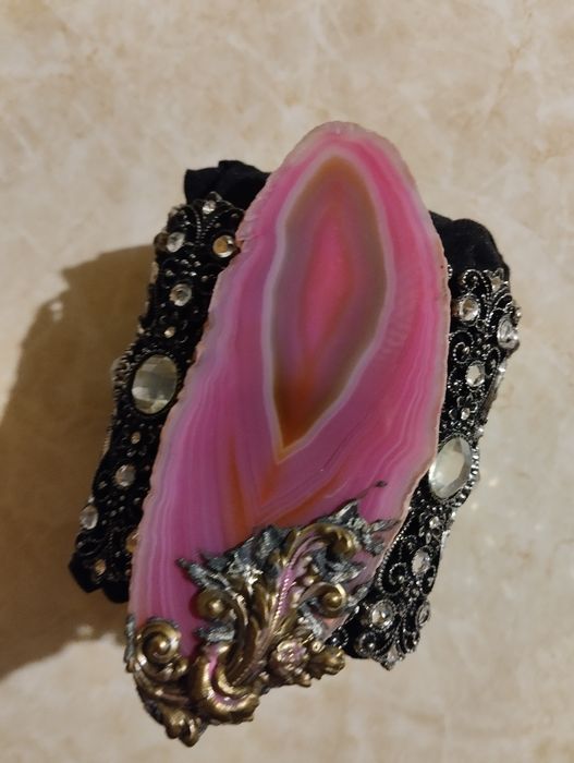 Винтидж гривна нова