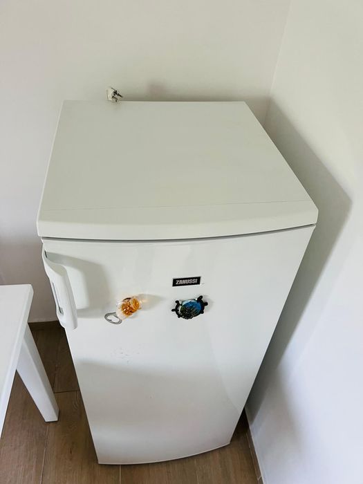 Frigider  Zanussi aric  beko