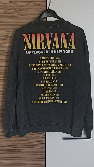 Продавам мъжки блузи Nirvana, Bershka, New Yorker и Sinsay
