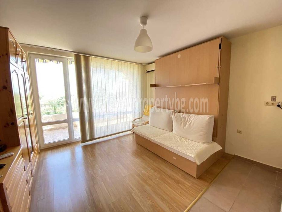 Продава се Едностаен апартамент в к.к. Слънчев бряг - 40 кв.м за 948 €/кв.м - Снимка #2