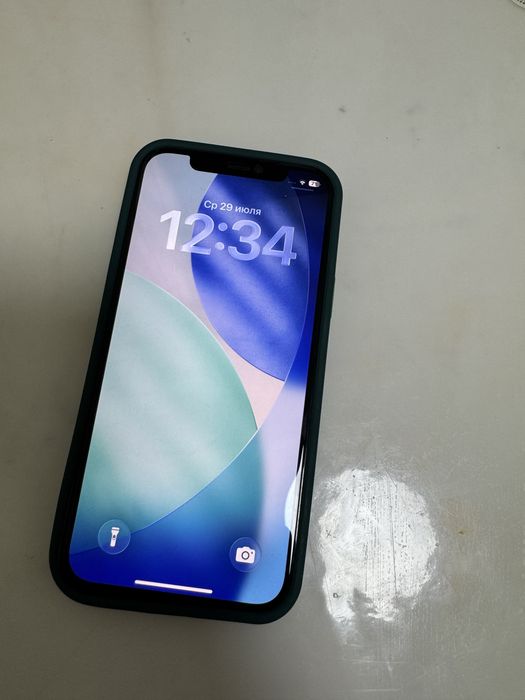 Продается iPhone 12 Pro на 256Гб Срочно