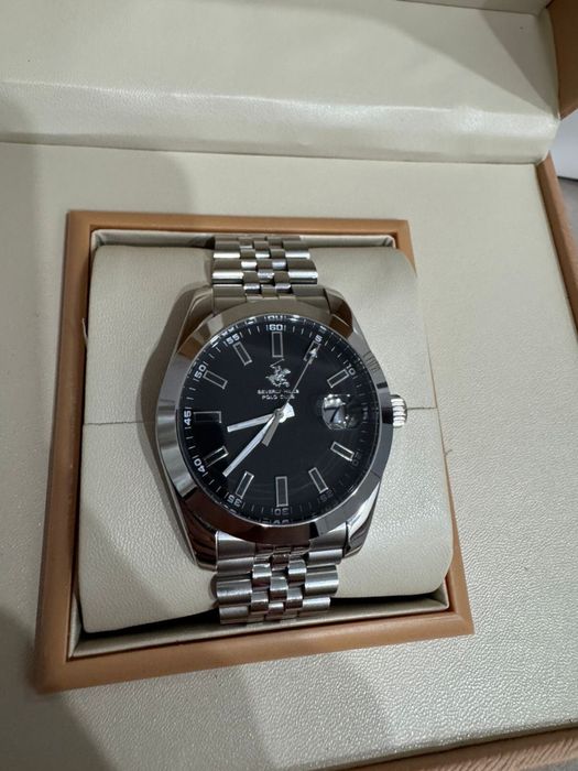 Продам часы Polo