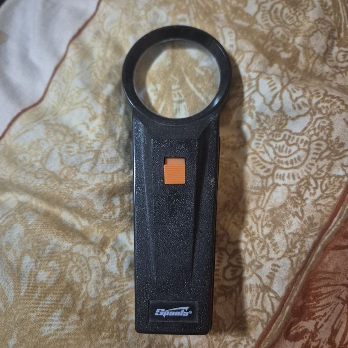 Лупа с подсветкой