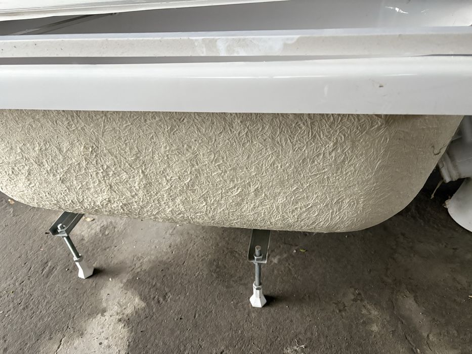 Продам  ванну        акрил