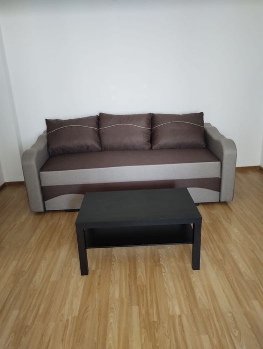 Apartament de închiriat