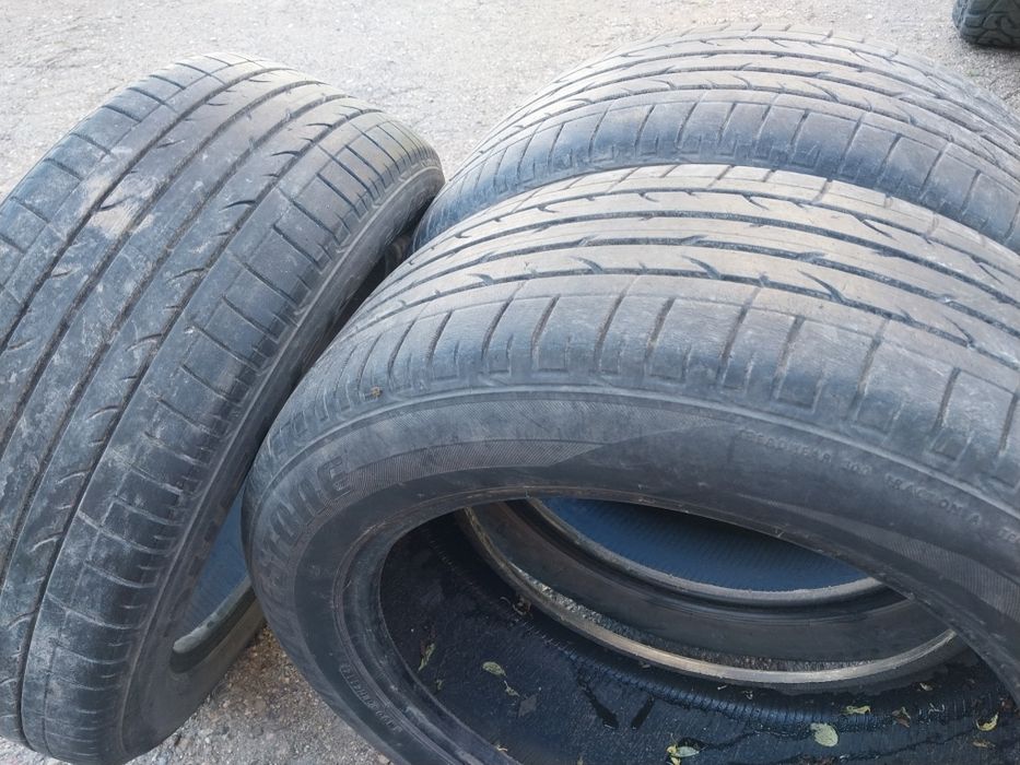 4 шины 225 55 R18 Bridgestone.