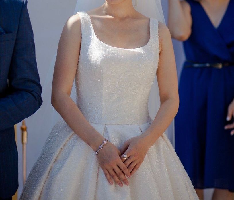 Продам свадебное платье