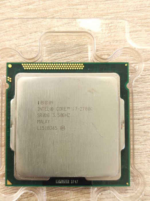 Процесор Intel Core i7 2700K
