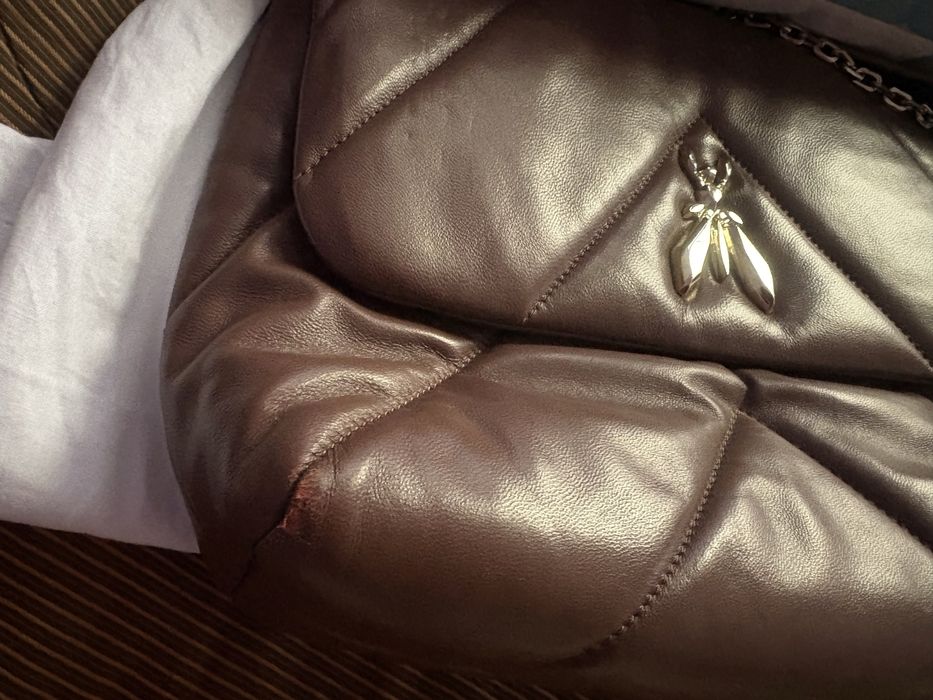 Чанта на patrizia pepe