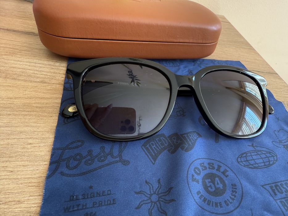 Слънчеви очила Fossil