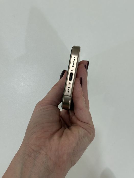 Iphone Айфон 16 pro 256 ГБ