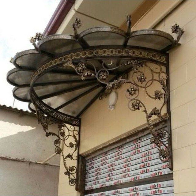 Лексаны прямо со скалада