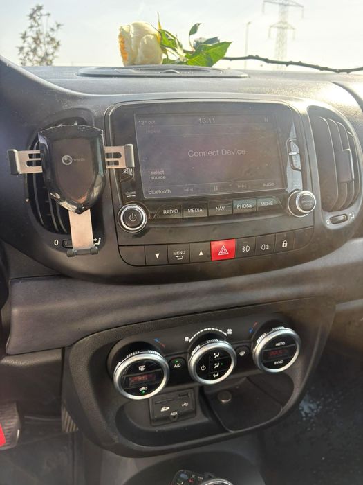 Fiat 500 L    — ABARTH
