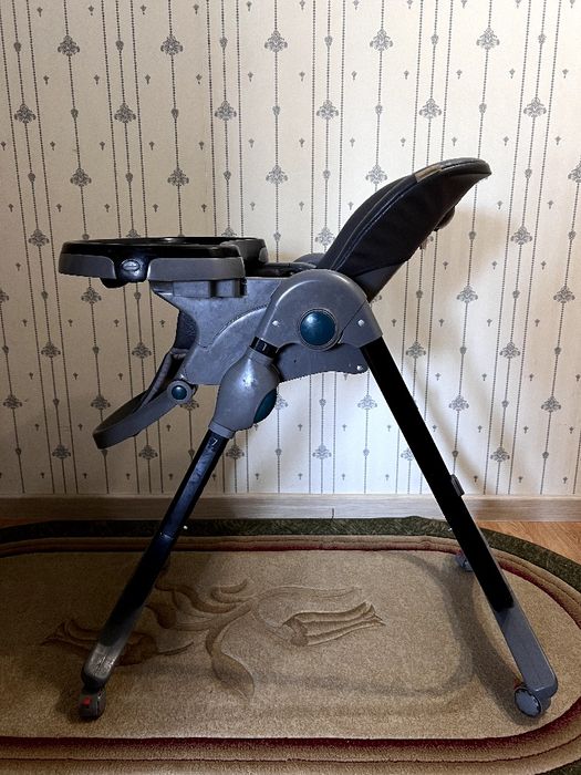 Стульчик для кормление