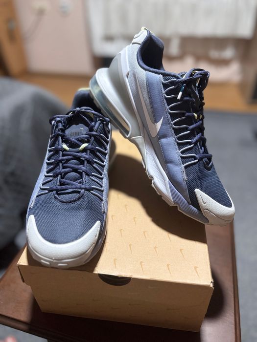 Обувки Nike AIR MAX PULSE ROAM