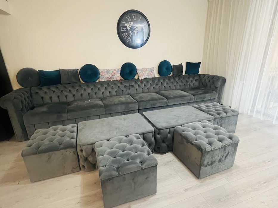 Canapea model Chesterfield extensibila